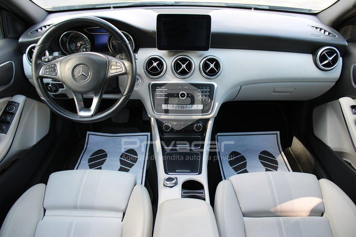 MERCEDES A 180 d Automatic Sport