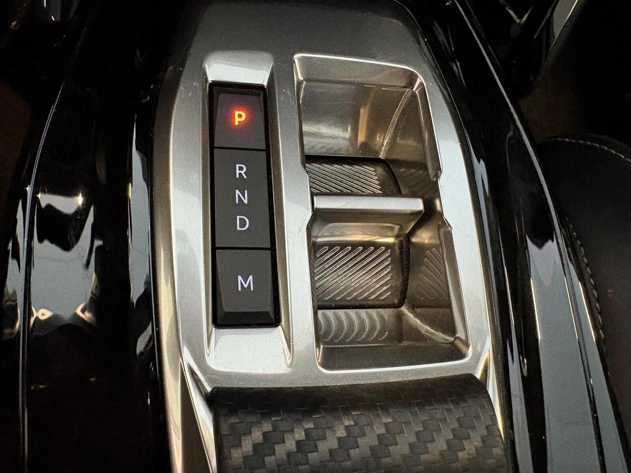 Peugeot 2008 GT PureTech 130 EAT8 SPOTICAR