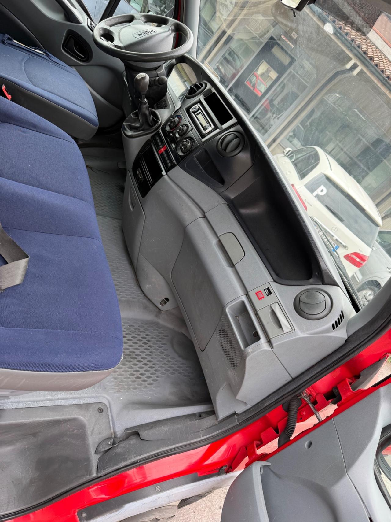 Iveco Daily 35C15 3.0 Hpi PM-RG Cabinato