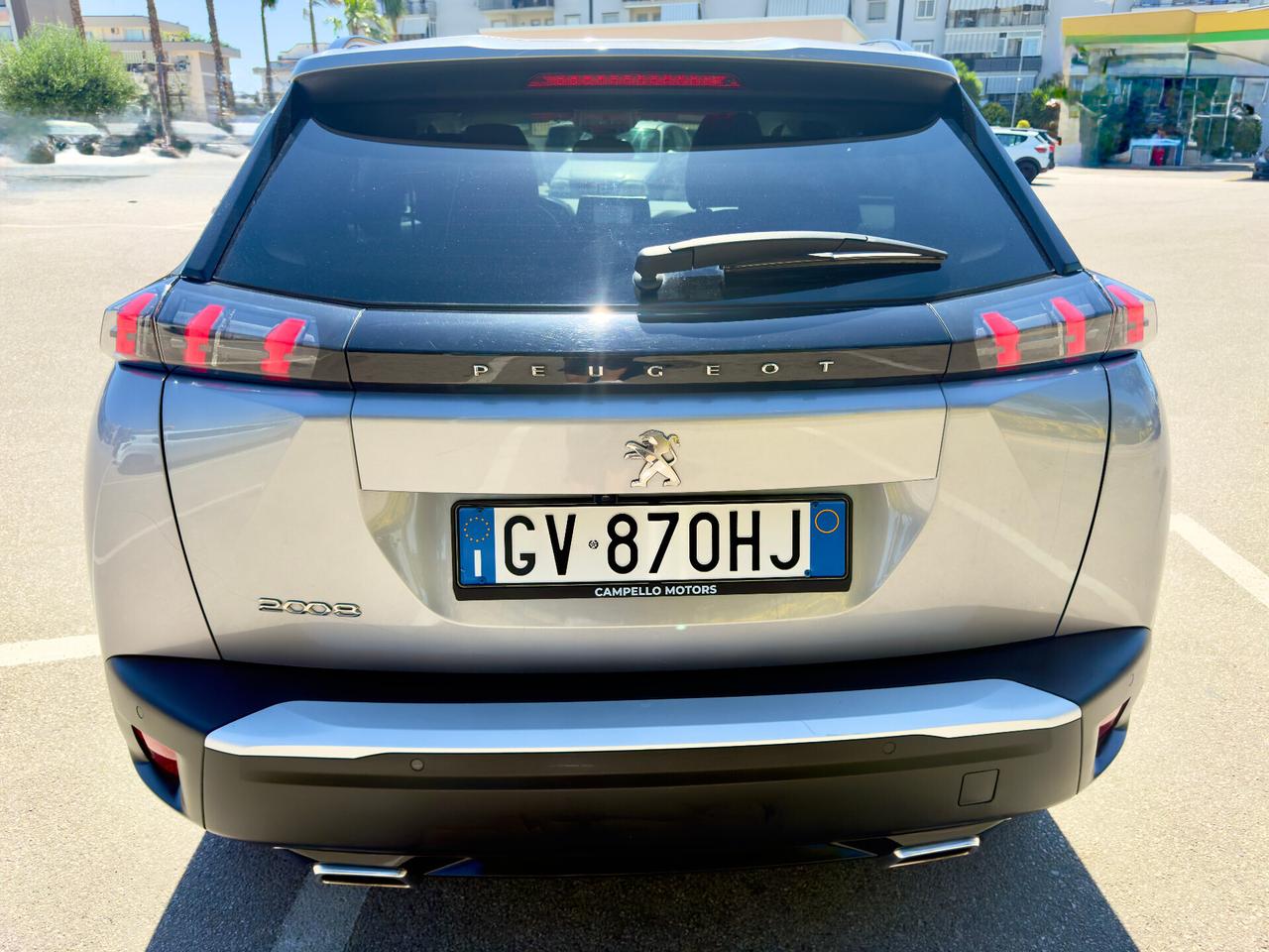 Peugeot 2008 1.2 BENZINA ALLURE COMPLETAMENTE TAGLIANDATA FULL
