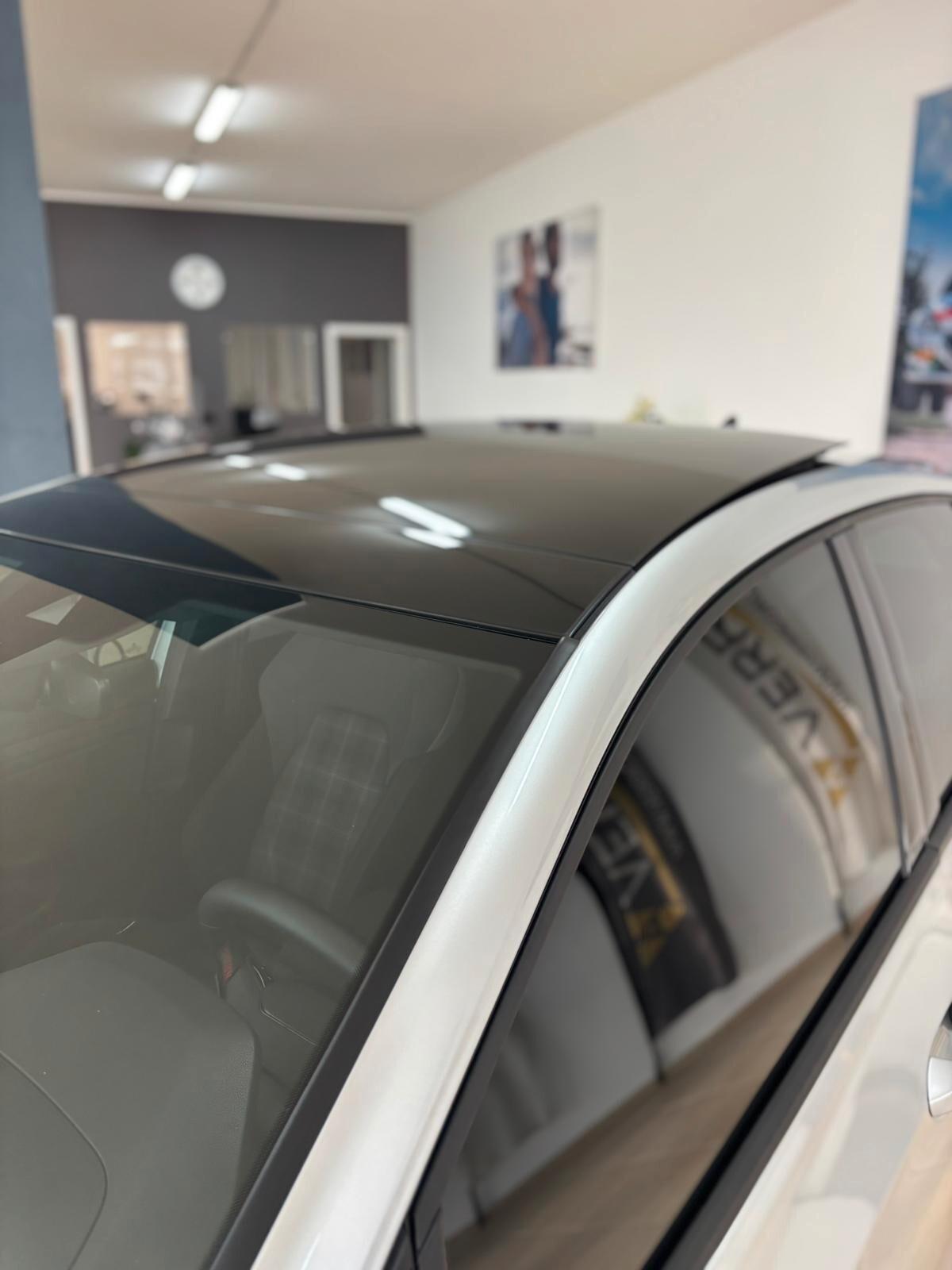 Volkswagen Golf 2.0 TDI DSG GTD