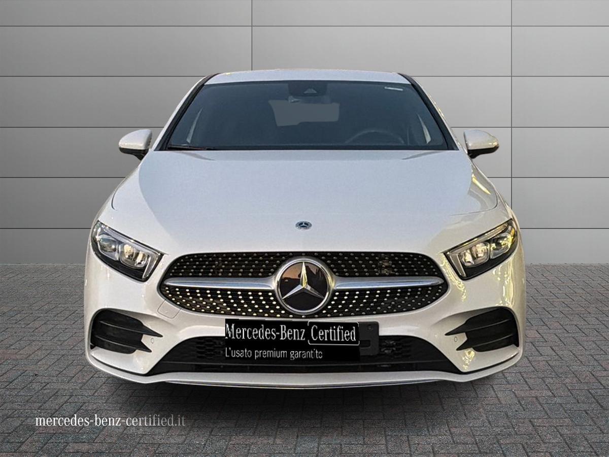 Mercedes-Benz A 180 Premium auto