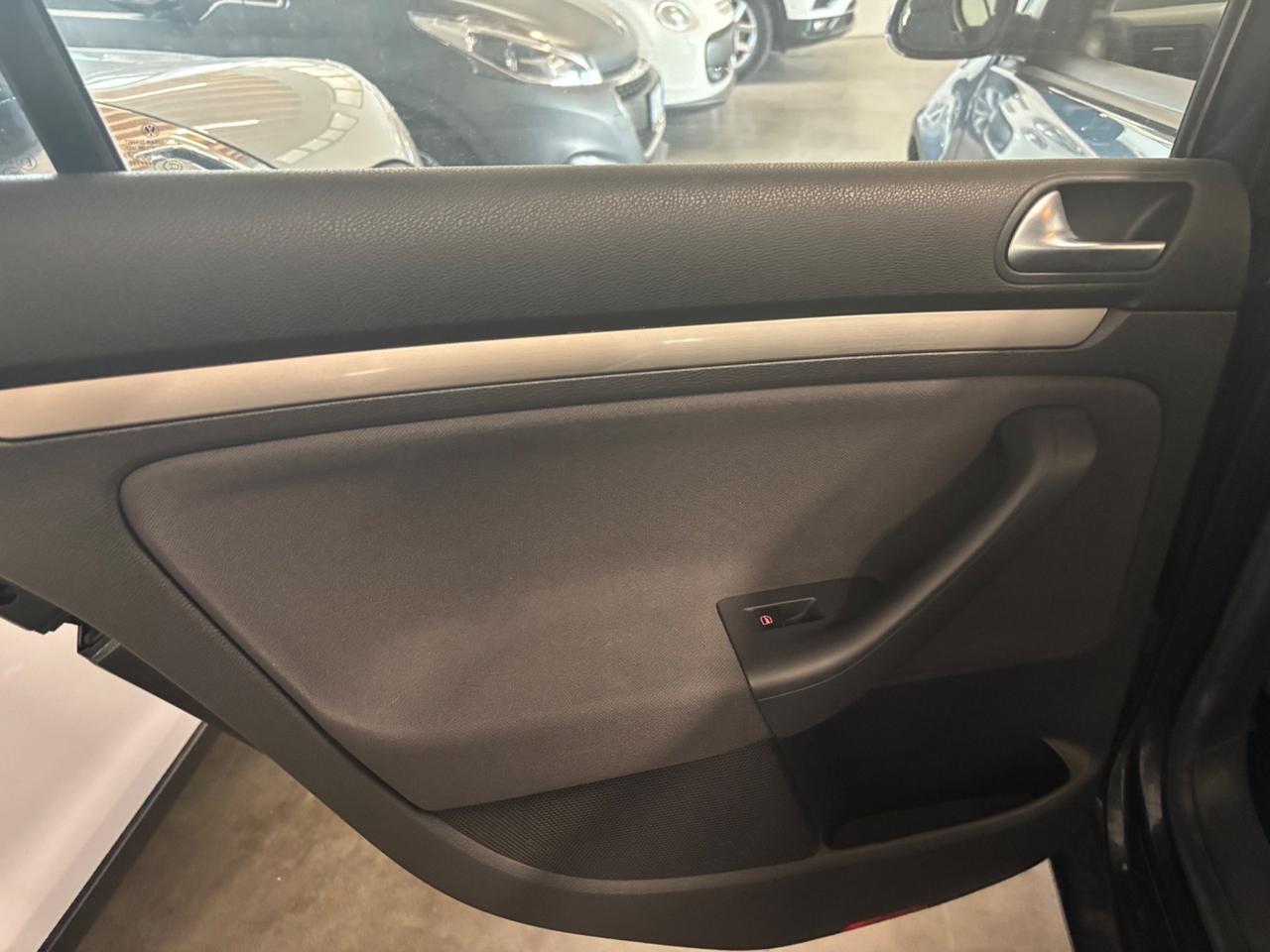Volkswagen Golf 1.6 BENZINA |OK NEOPATENTATI |