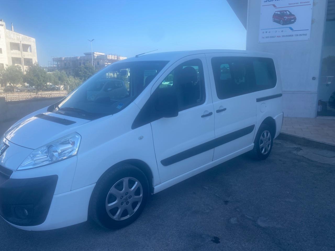 Peugeot Expert Tepee 2.0 HDi 120CV FAP PC Comfort 6P