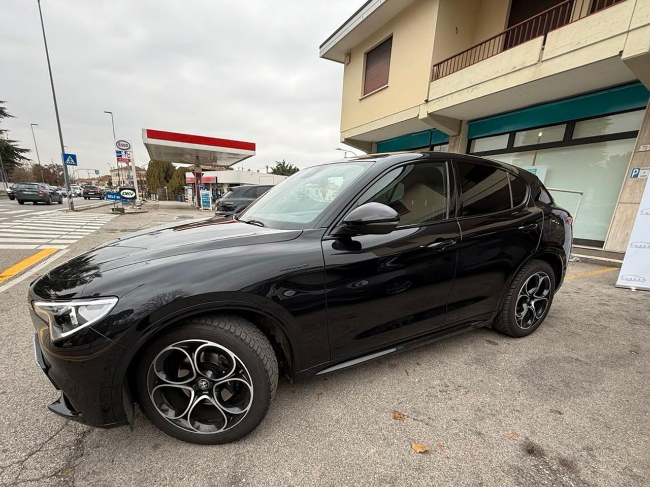 Alfa Romeo Stelvio Veloce 2.2 #8284