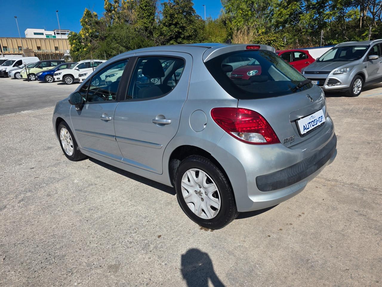 Peugeot 207 1.4 8V 75CV Energie