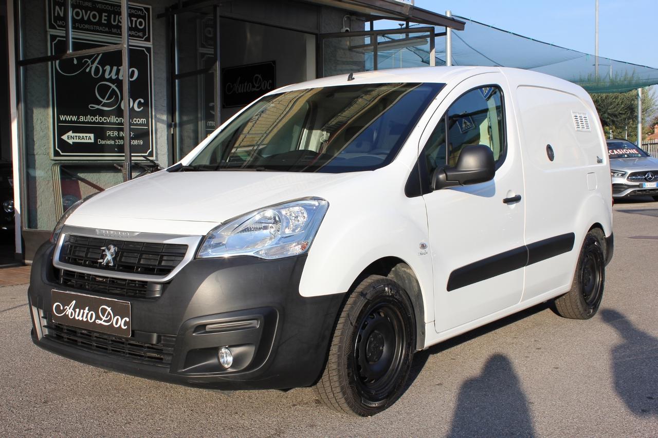 Peugeot Partner L1 BlueHDi 100CV Allestimento per Dresseur trasporto animali da caccia