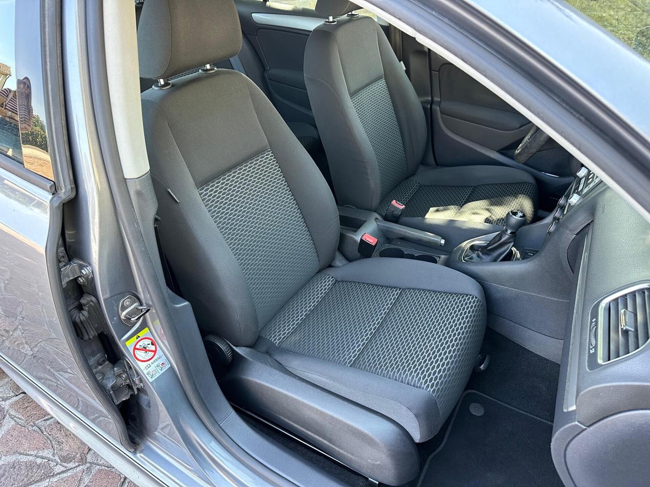 Volkswagen Golf 1.6 TDI DPF 5p. Highline