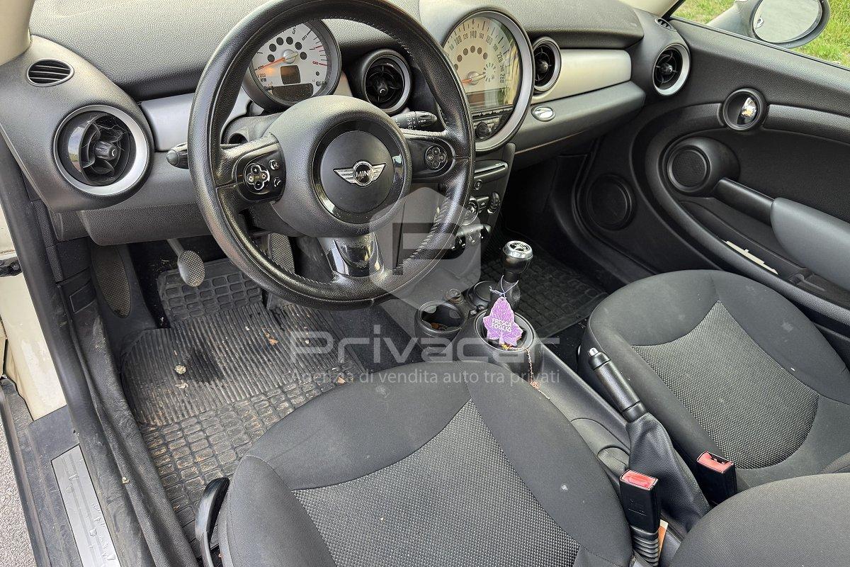 MINI Mini 1.6 16V One (55kW)