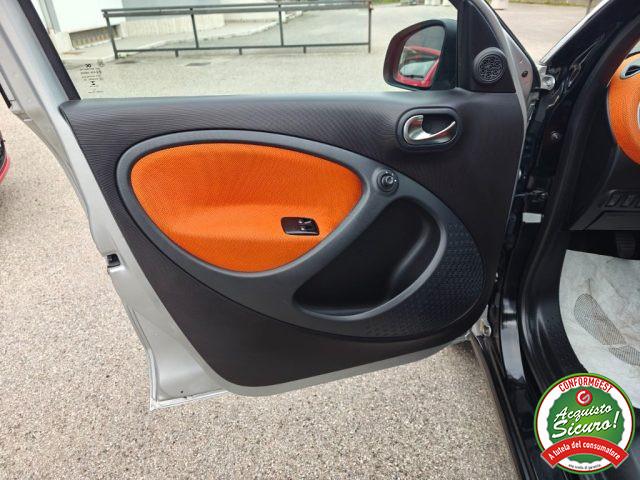 SMART ForFour 70 1.0 Passion