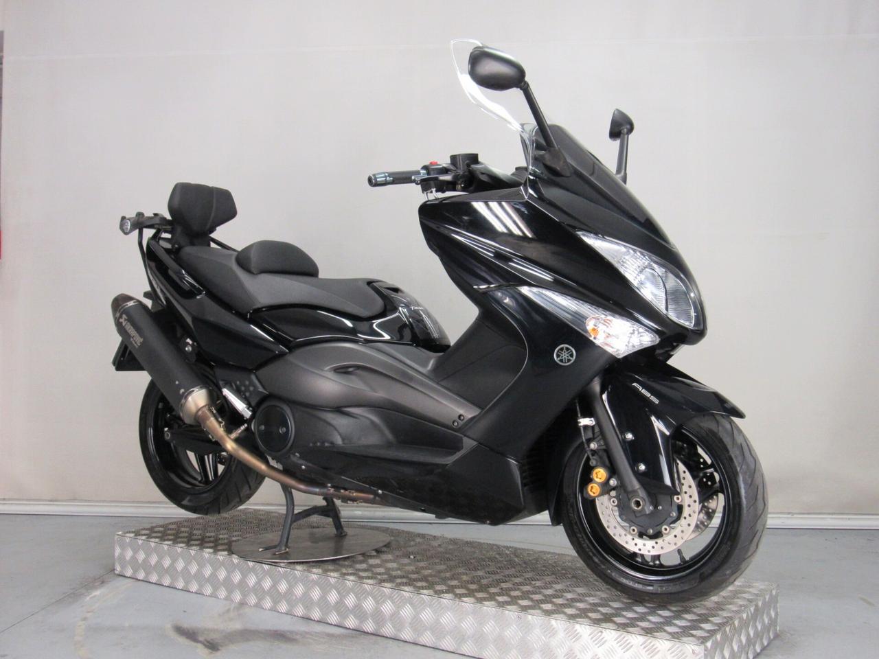 Yamaha T Max ABS SCARICO AKRAPOVIC