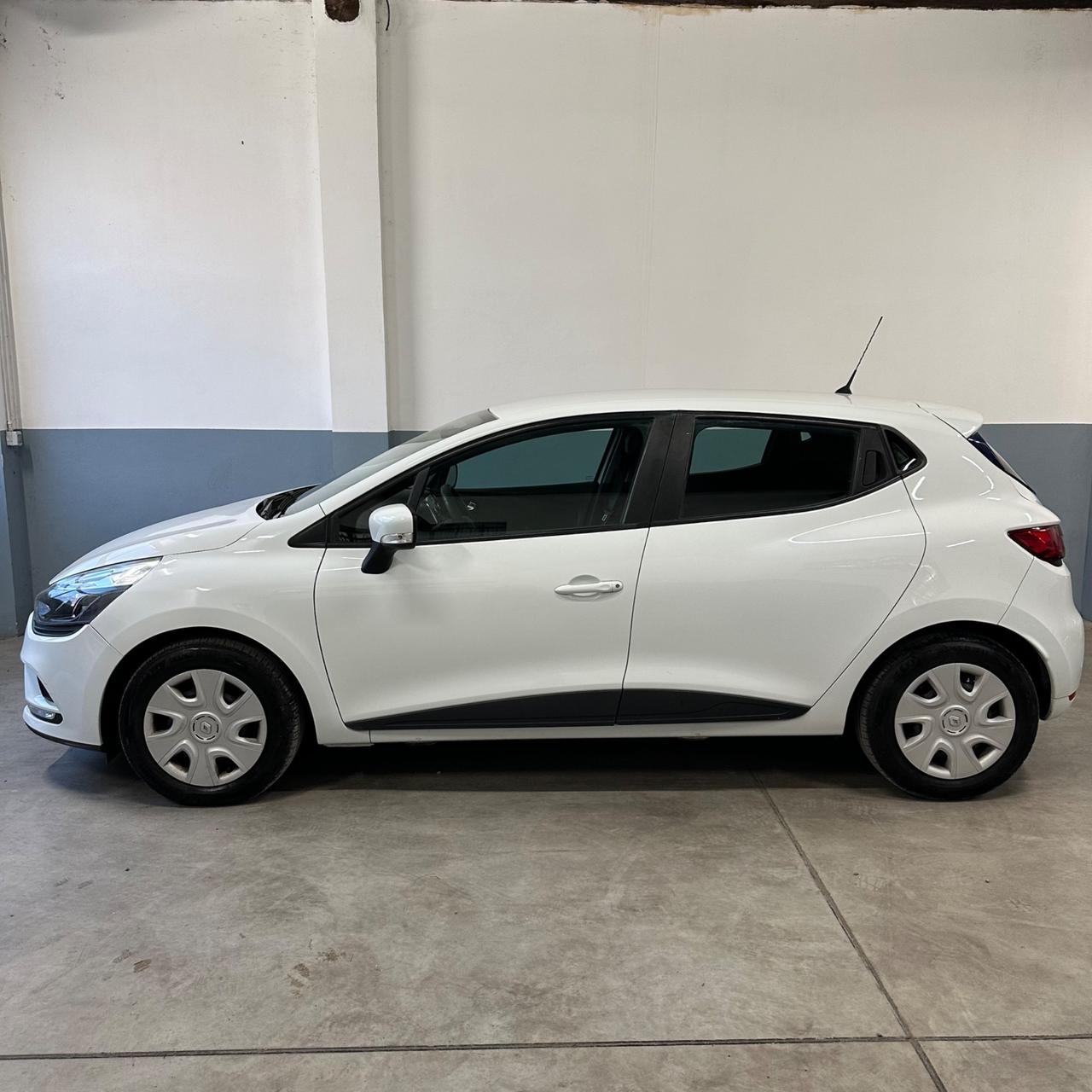Renault Clio dCi 8V 75 CV Start&Stop 5 porte Energy Intens