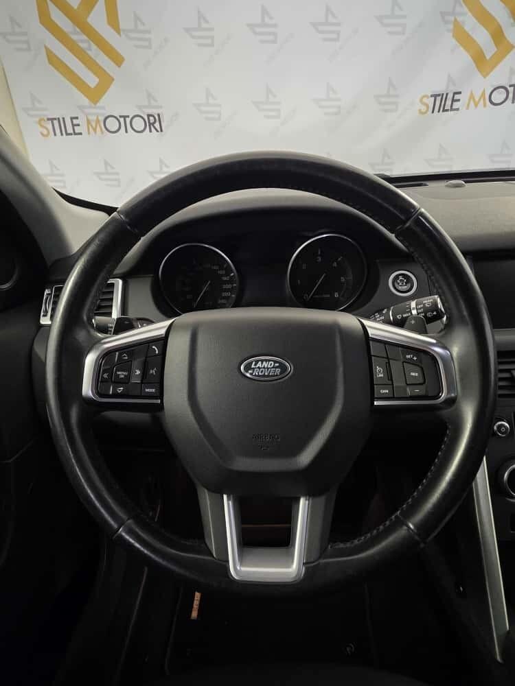 Land Rover Discovery Sport HSE Luxury StileMotori