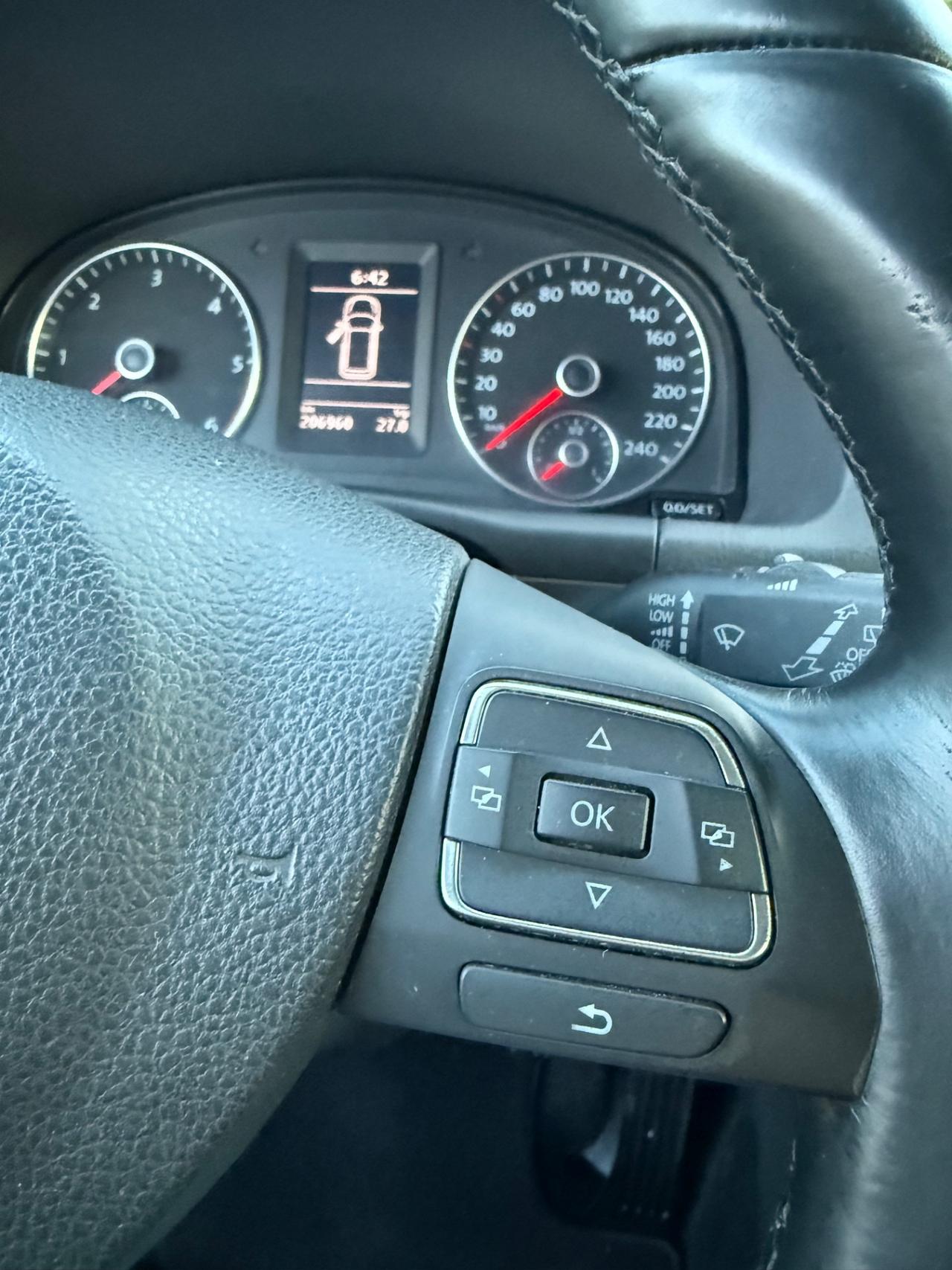 Volkswagen Touran 1.6 TDI 105CV 7 POSTI EURO 5