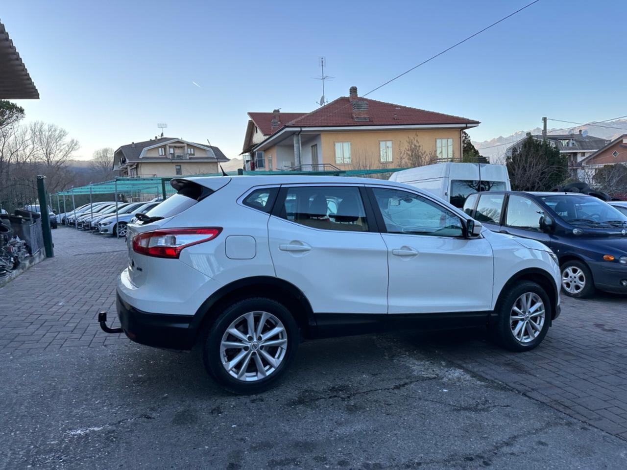 Nissan Qashqai 1.5 dCi Visia