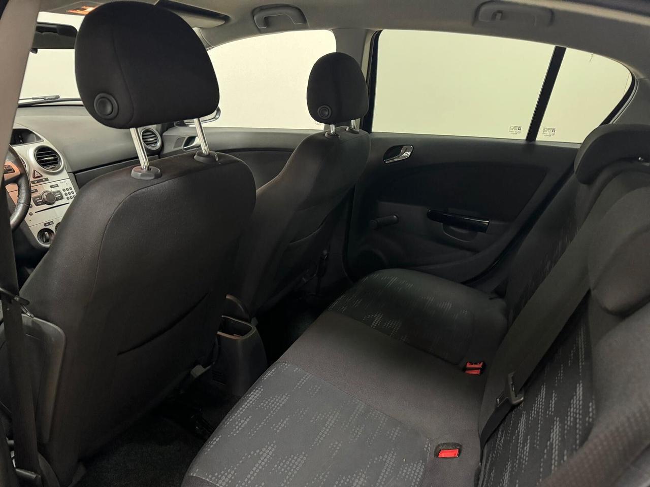 Opel Corsa 1.2 85CV 5 porte GPL