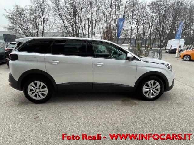 PEUGEOT 5008 BlueHDi 130 S&S EAT8 Business