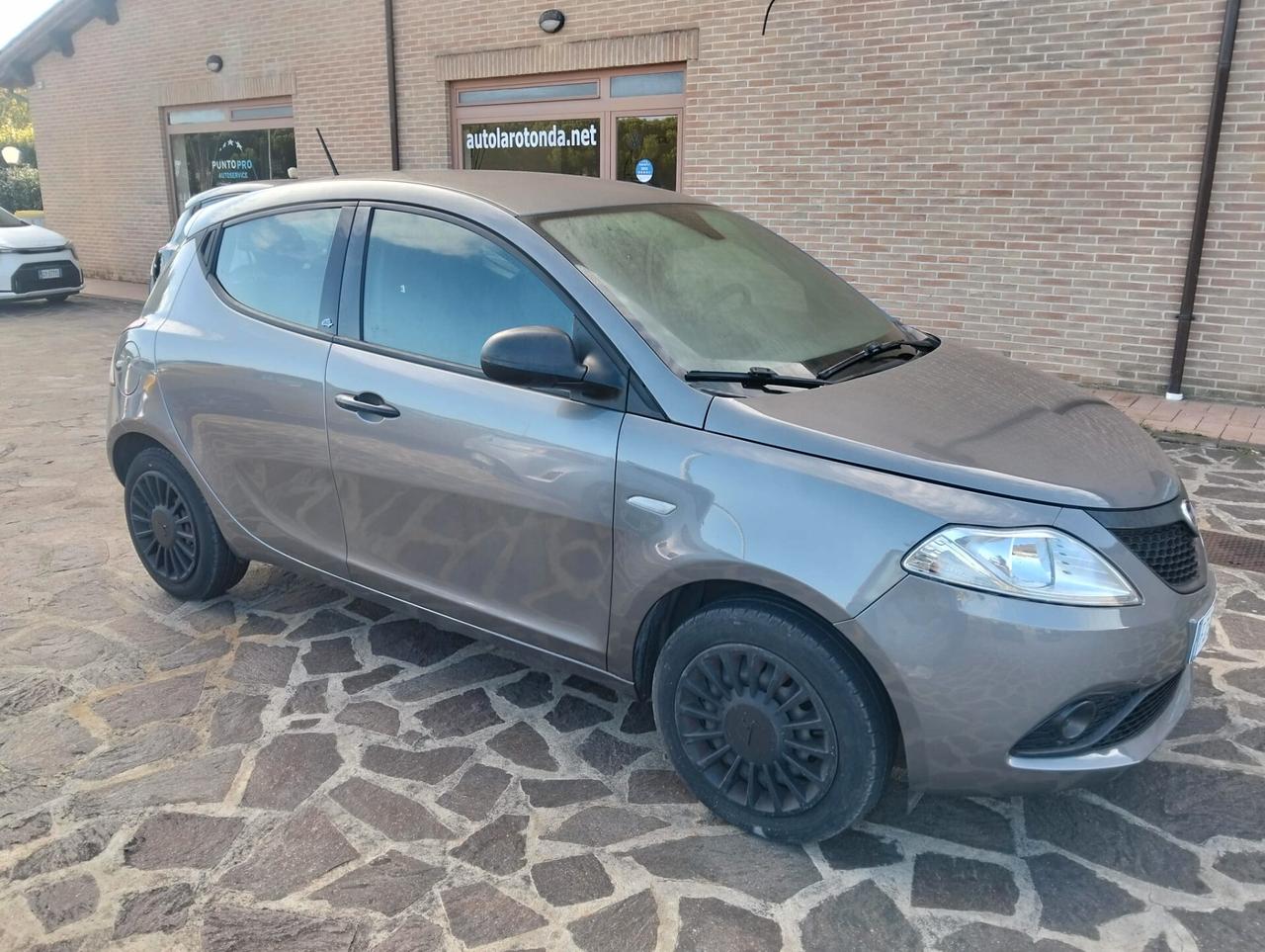 Lancia Ypsilon 1.2 69 CV 5 porte S&S Elefantino Blu