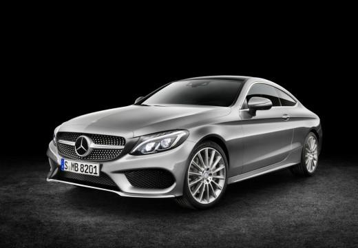 Mercedes-Benz Classe C-C205 2018 Coupe - C Coupe 220 d Premium Plus auto