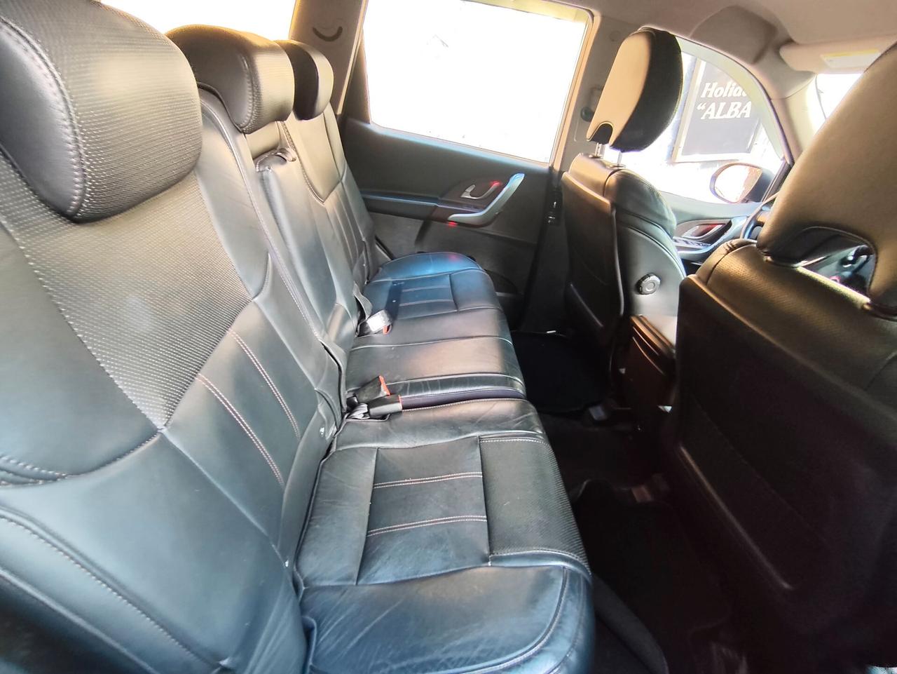 Mahindra XUV500 7 posti 2014