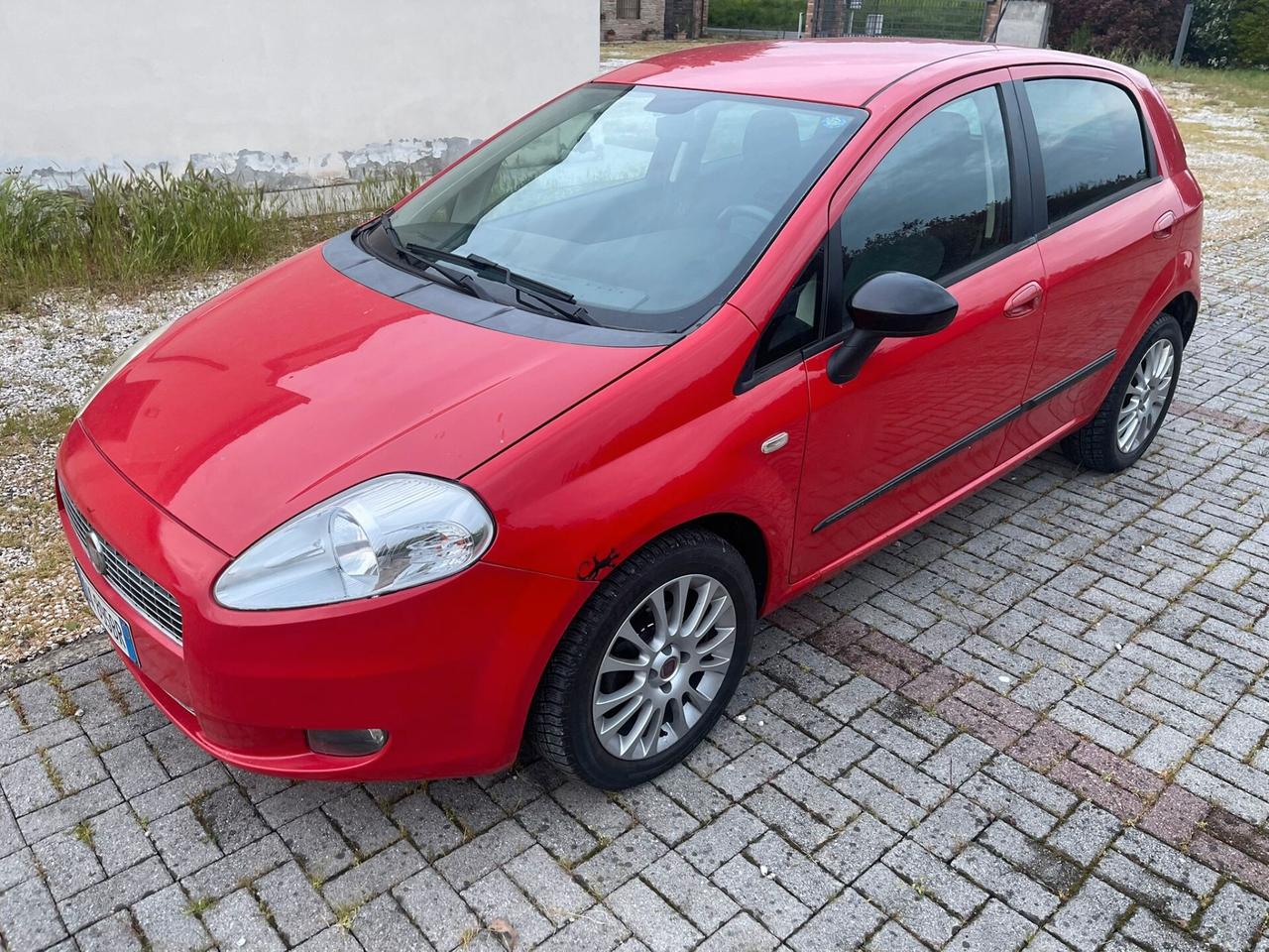 Fiat Grande Punto 1.4 5 porte Dynamic Natural Power UNI PROPIET