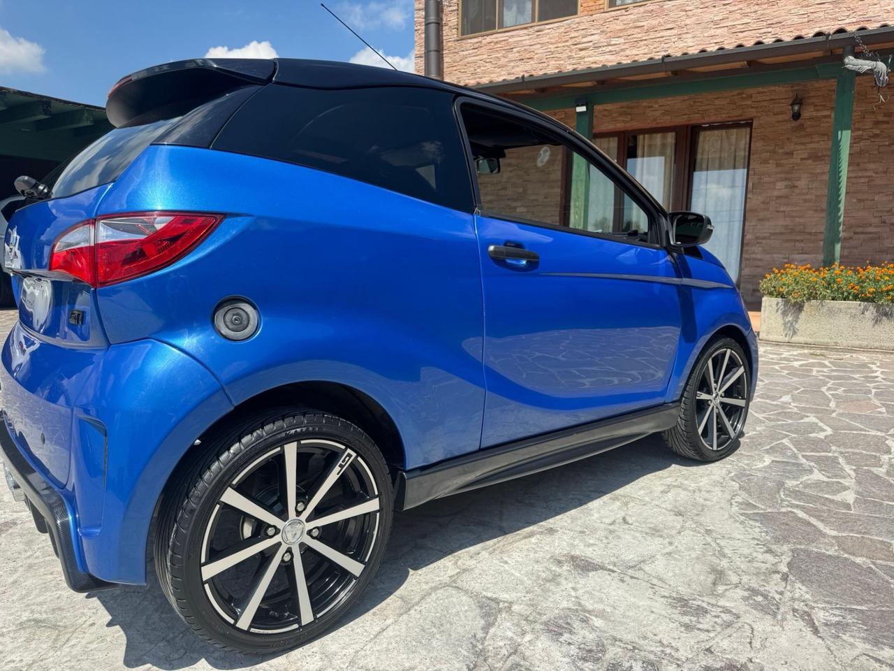 Microcar Due AIXAM coupe GT
