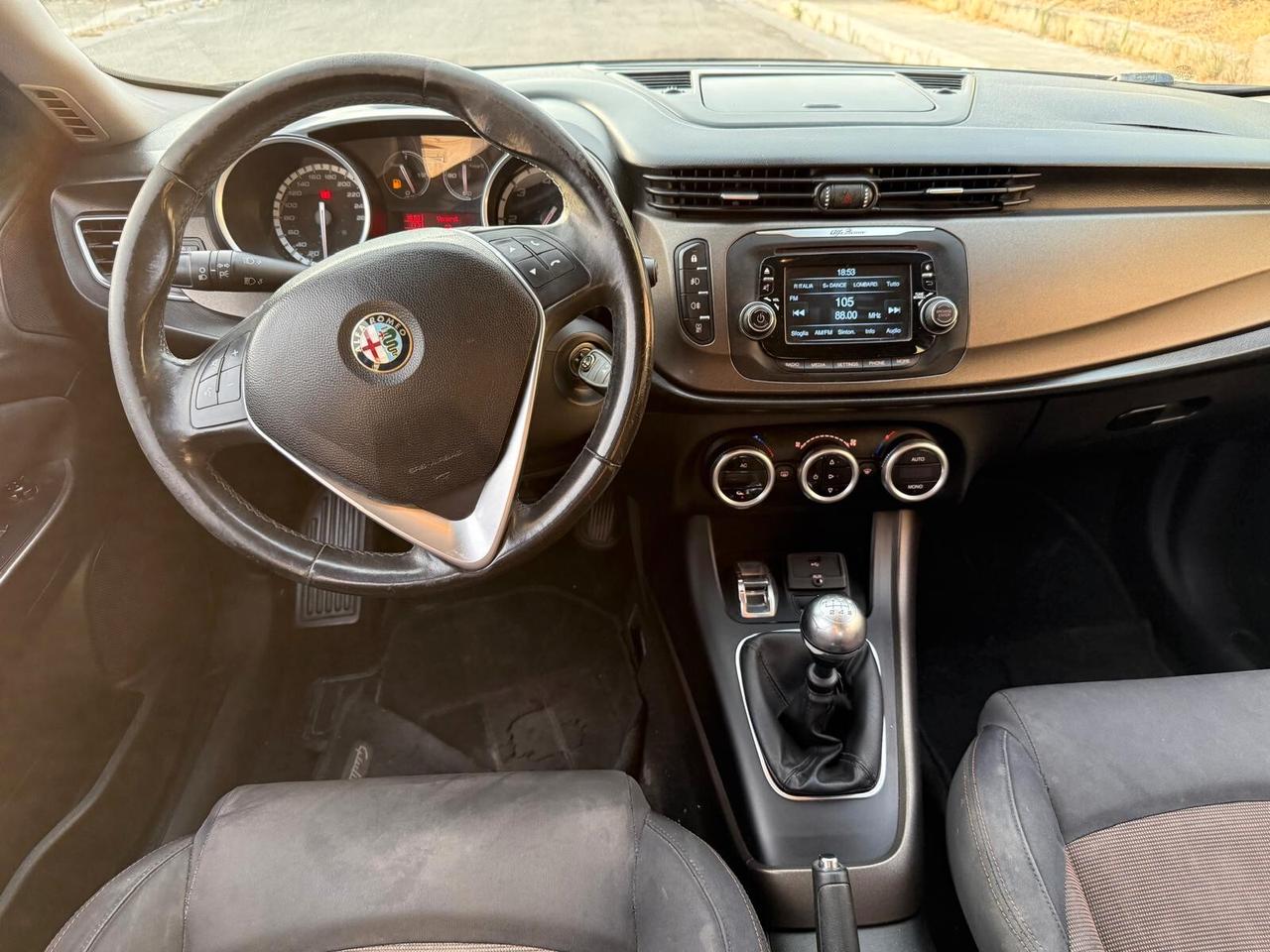 Alfa Romeo Giulietta 1.6 JTDm-2 105 CV Distinctive