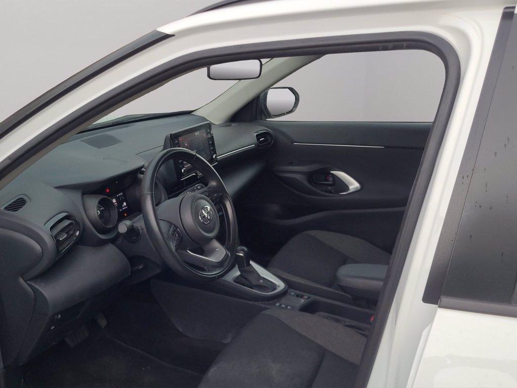 TOYOTA Yaris cross 1.5h active fwd 116cv e-cvt del 2024