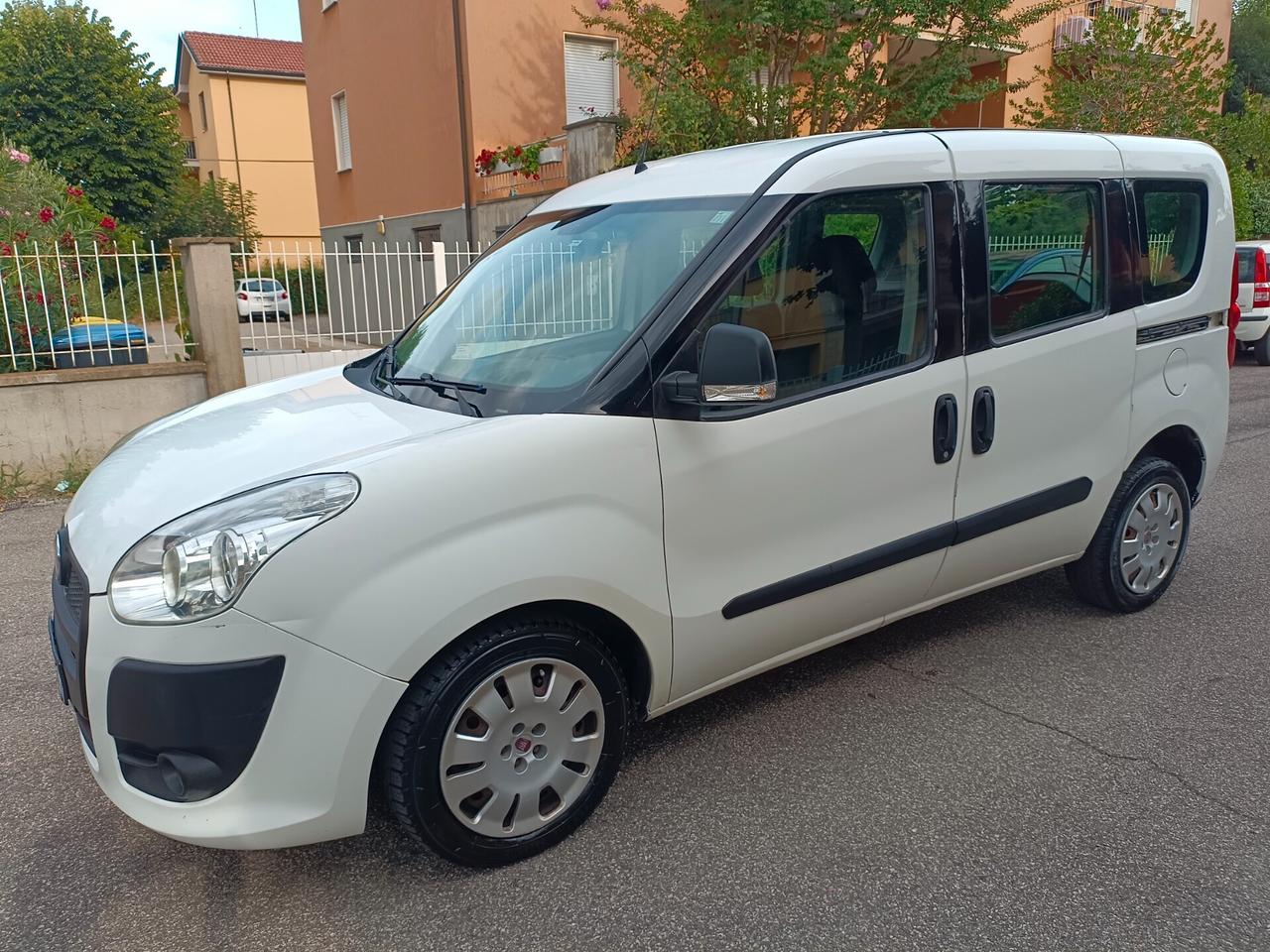 Fiat Doblò 2.0 MJT 16V Emotion