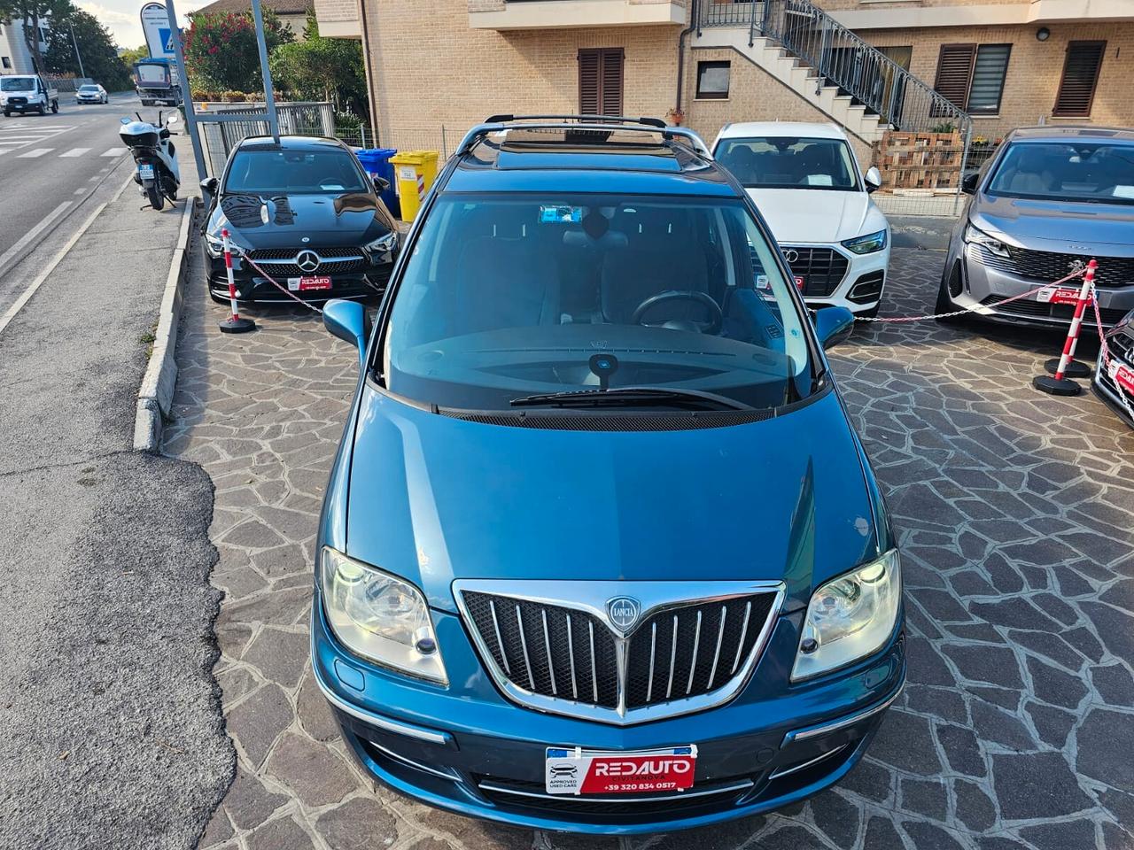 Lancia Phedra 2.2 MJT CA Limited Edition