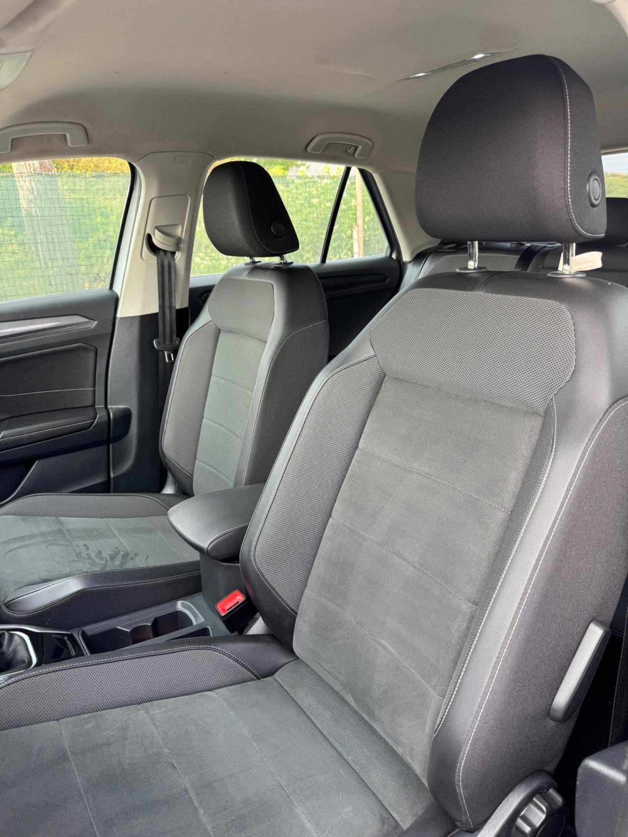 Volkswagen T-Roc 1.0 TSI R-Line