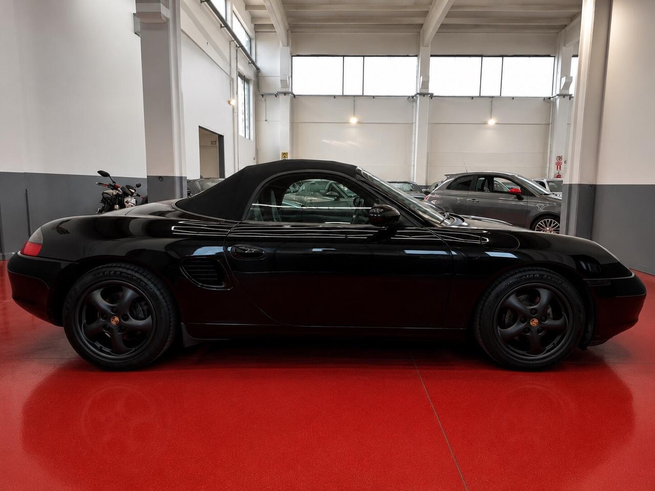 Porsche Boxster 2.5i 24V cat