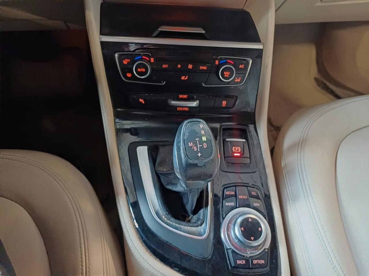 Bmw 218d Active Tourer | da €155 al mese