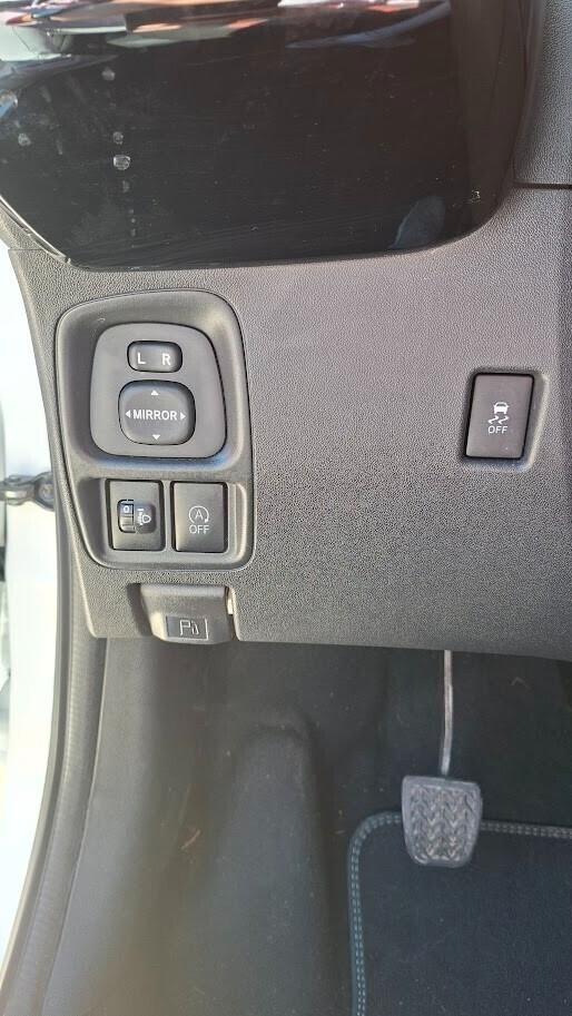 Peugeot 108 1.0 Benzina 2019 con telecamera