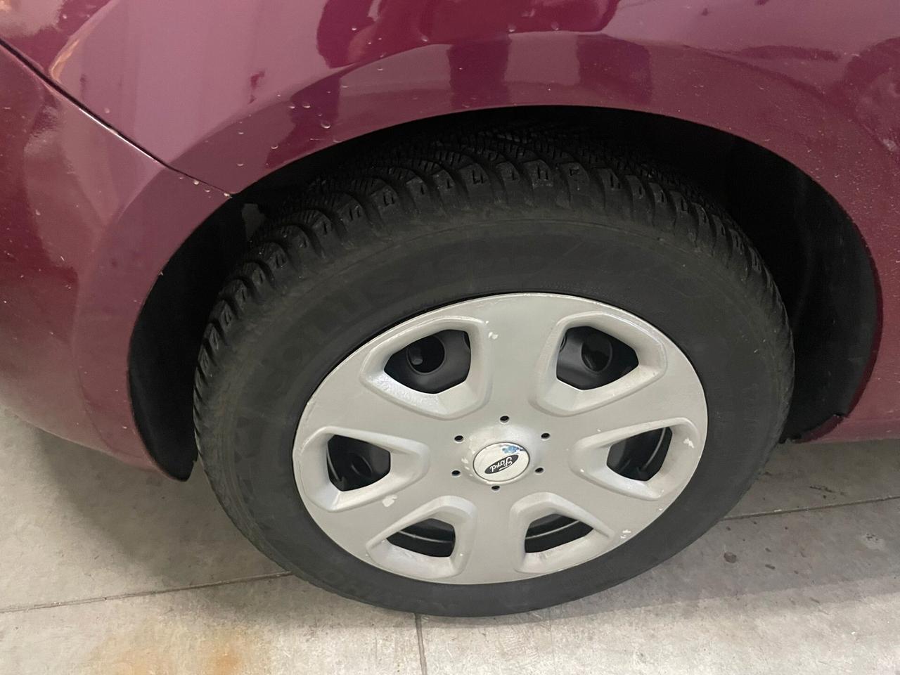 Ford Ka 1.2 8V 69CV Titanium OK NEOPATENTATI