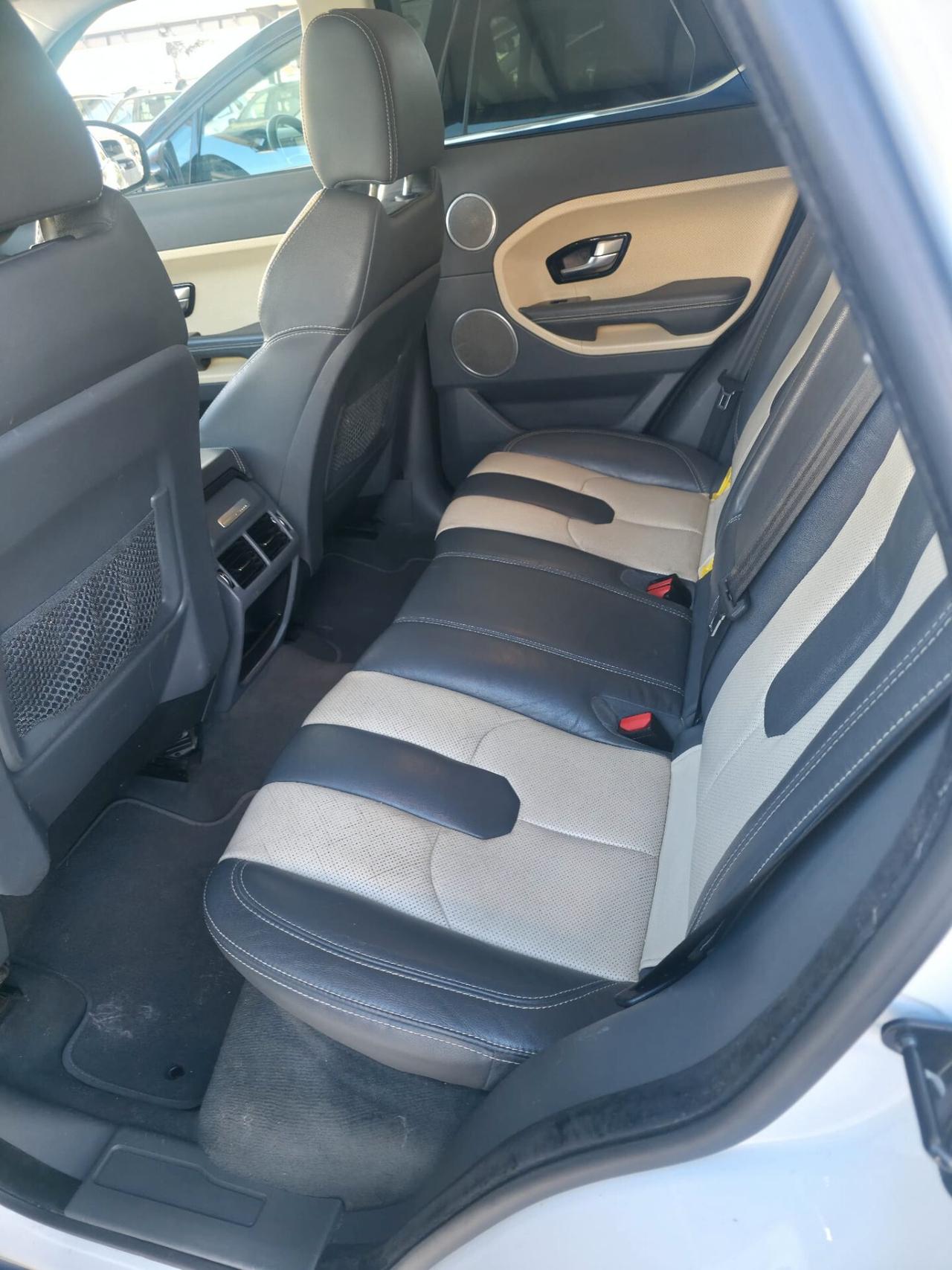 Land Rover Range Evoque 2.2 TD4 5p. Prestige