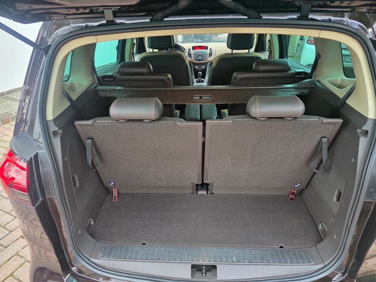 Opel Zafira Tourer 2.0 CDTi 130CV Cosmo