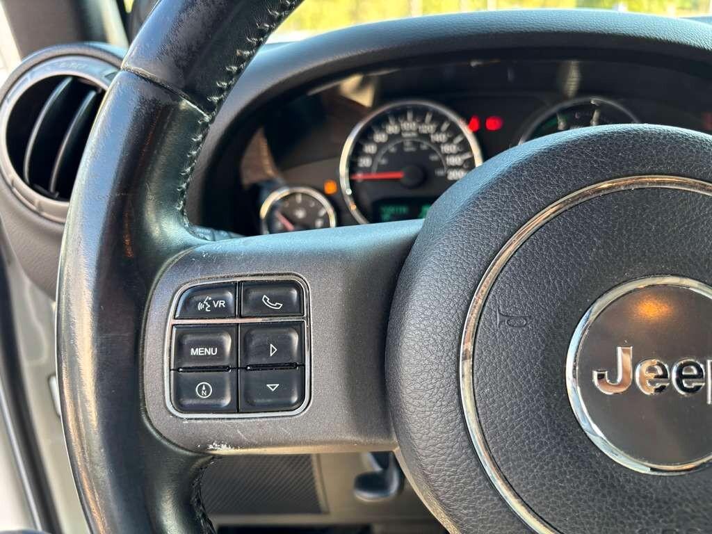 Jeep Wrangler 2.8 CRD DPF Sahara Auto 2012 / KM 196.000 Tua a solo 219 Euro al mese