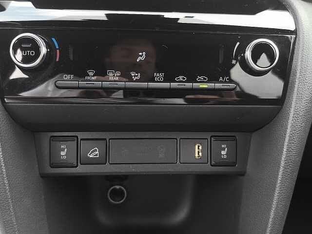 Toyota Yaris Cross 1.5 Hybrid 5p. E-CVT AWD-i Trend