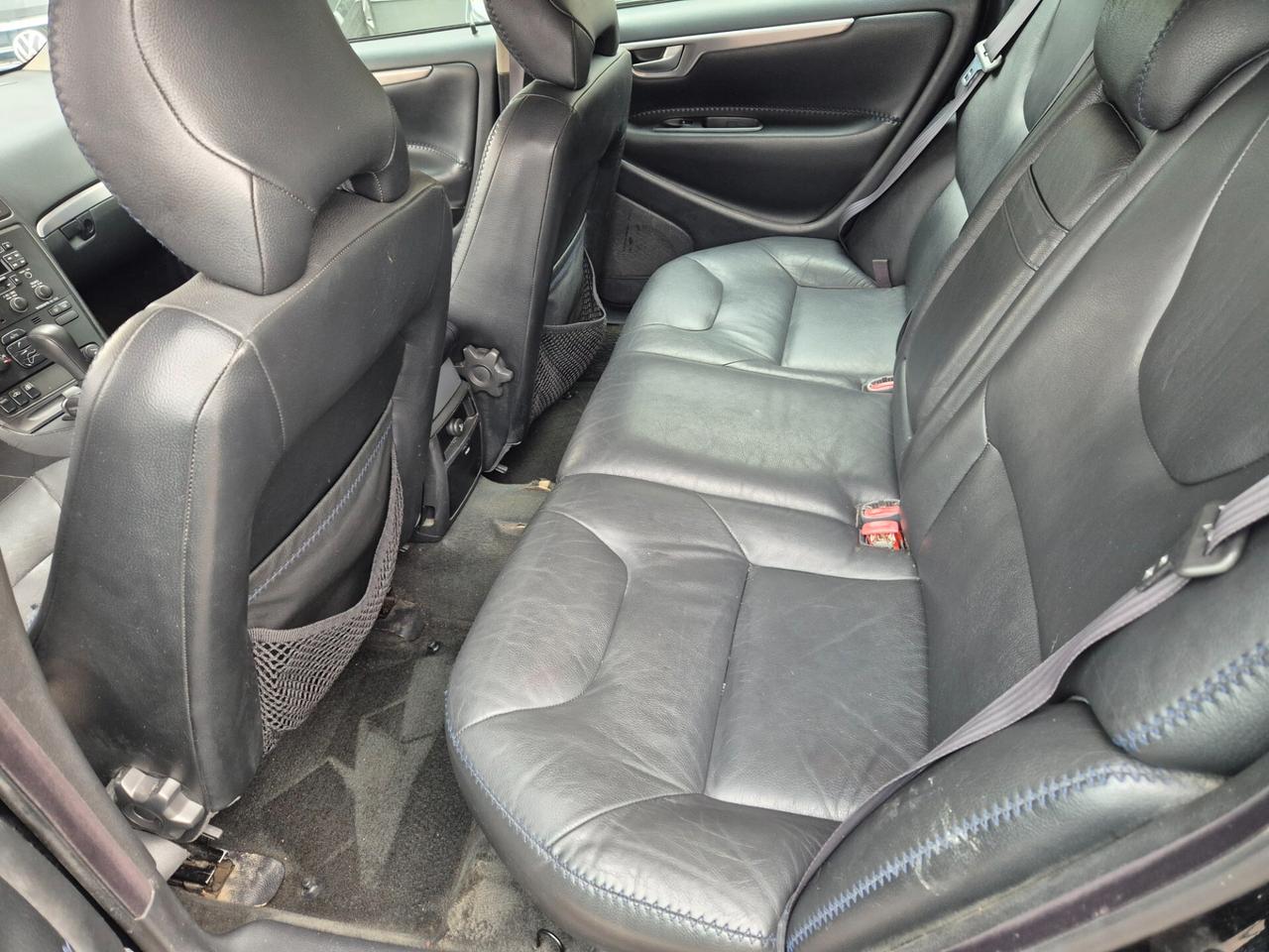 Volvo V70/XC70 V70 2.4 D5 20V cat aut. AWD