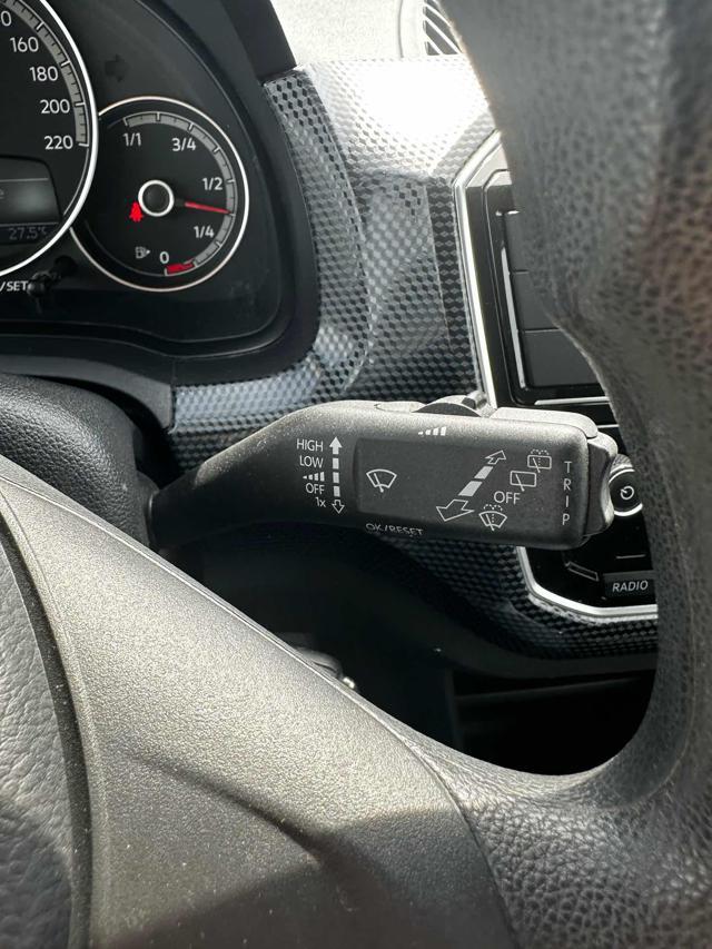 VOLKSWAGEN up! 1.0 5p. move up! OK NEOPATENTATO