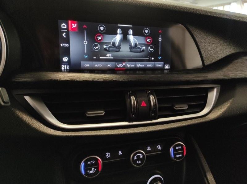 ALFA ROMEO Stelvio - Stelvio 2.2 Turbodiesel 160 CV AT8 RWD Super