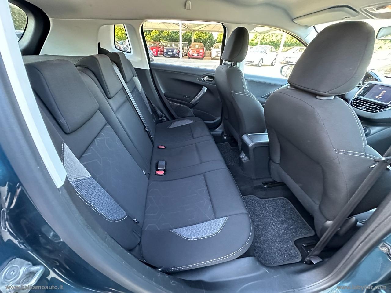 PEUGEOT 2008 BlueHDi 100 Allure