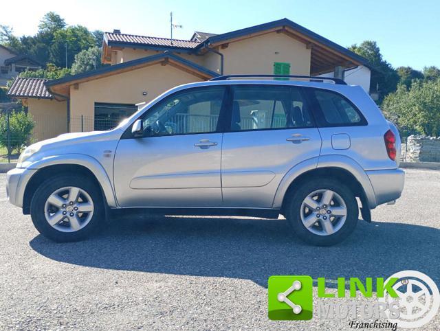 TOYOTA RAV 4 MY23 RAV4 2.0 Tdi D-4D cat 5 porte Sol