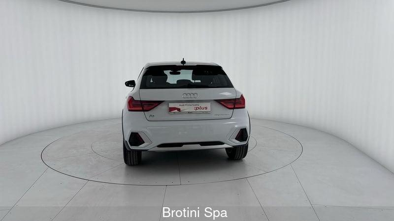 Audi A1 citycarver 25 TFSI