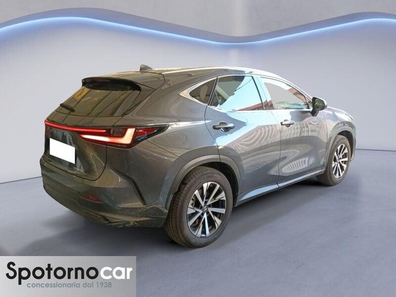 Lexus NX Hybrid 4WD Premium