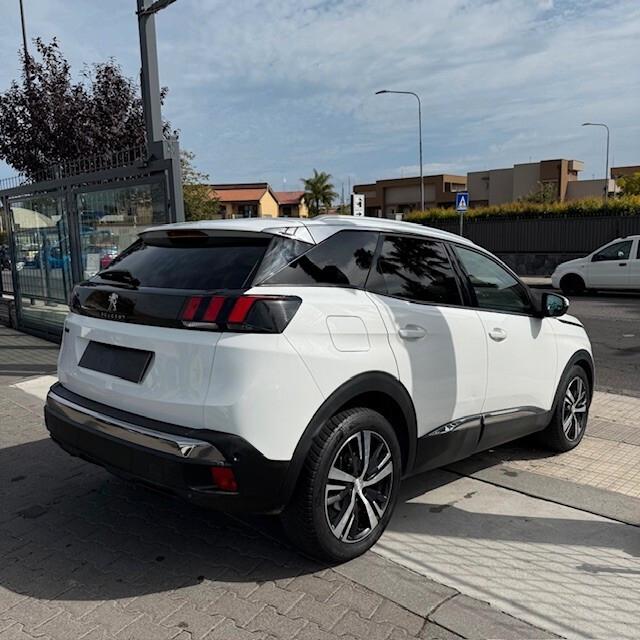 Peugeot 3008 BlueHDi 120 S&S Business