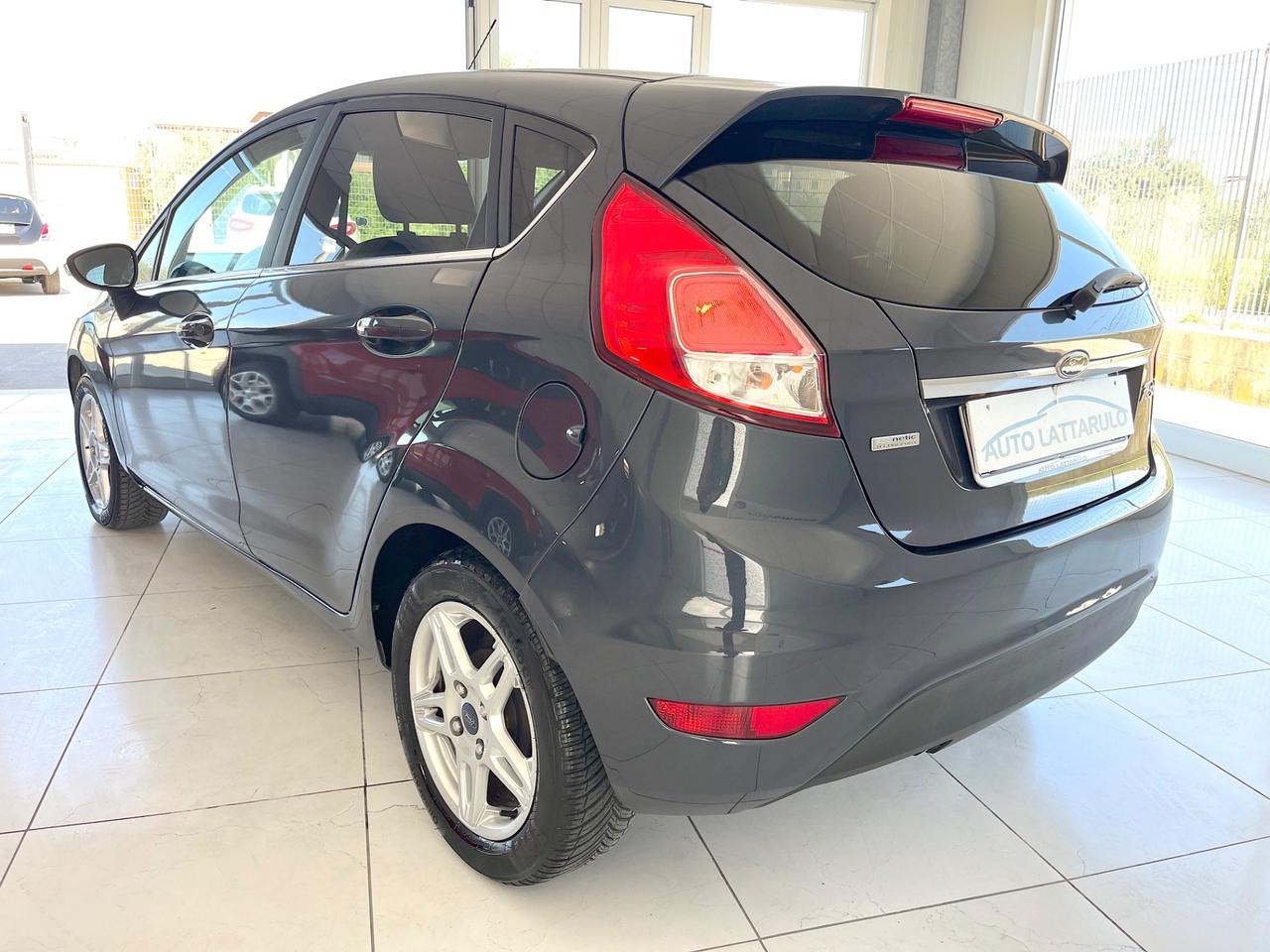 Ford Fiesta 1.5 TDCi 75CV 5 porte Titanium