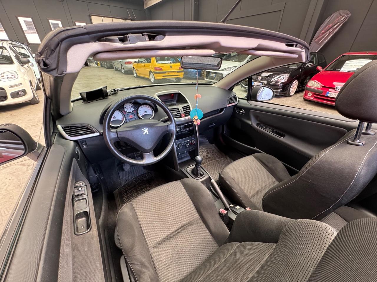 Peugeot 207 1.6 VTi 120CV CC Tecno
