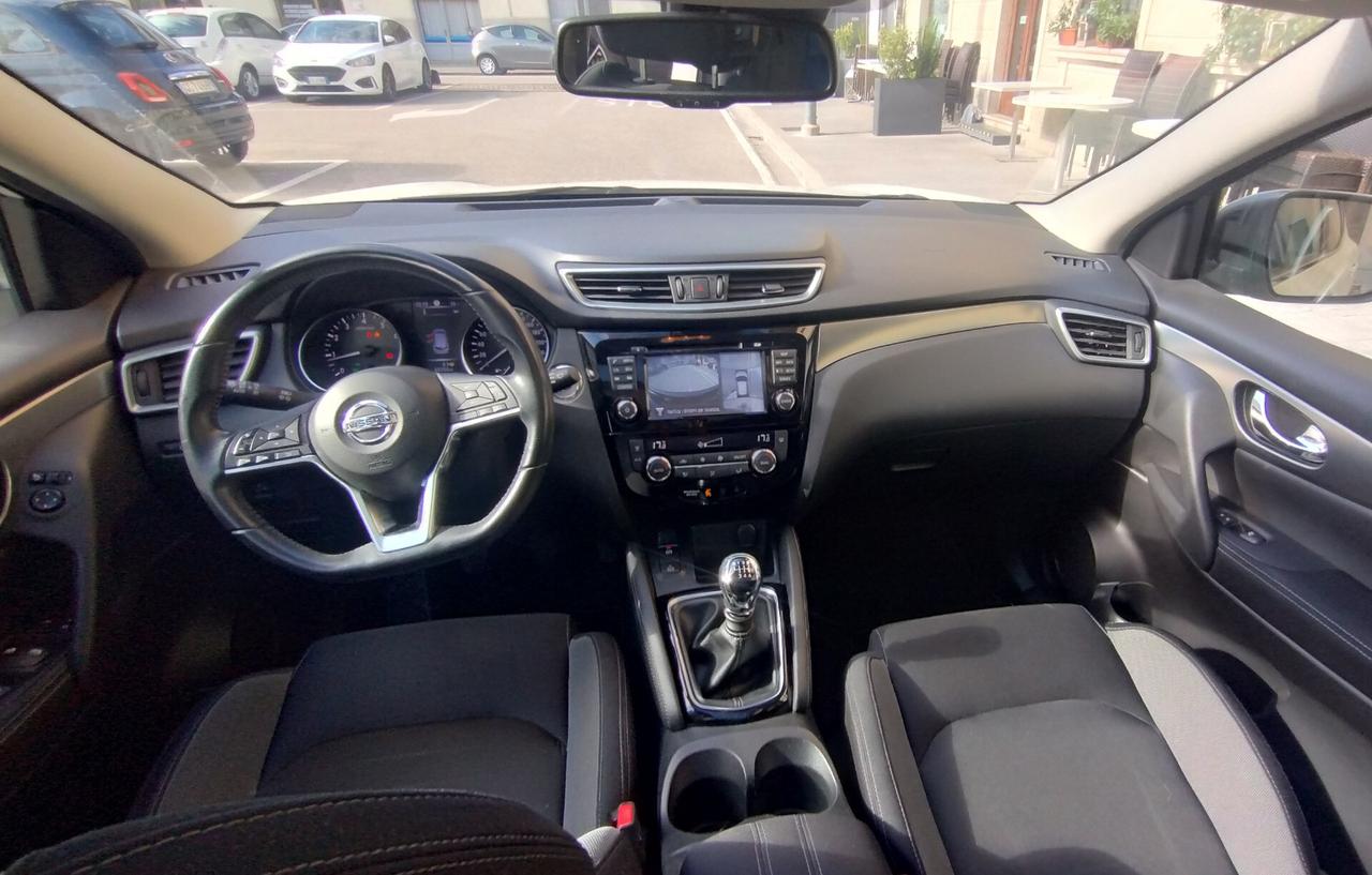 Nissan Qashqai 1.2 DIG-T N-Connecta